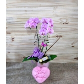 ORQUÍDEA ENCANTADA COM CORAÇÃO E TRIO DE FERRERO